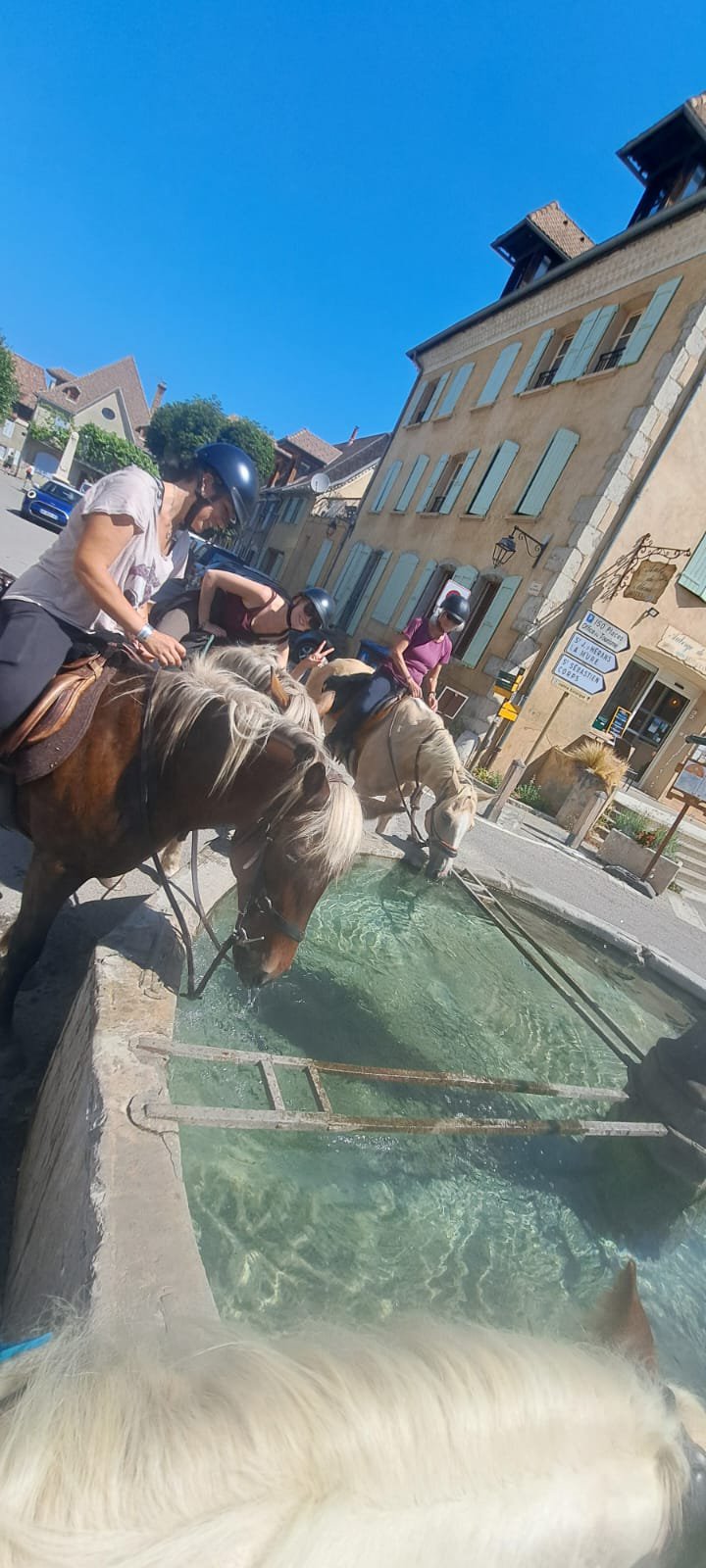 fontaine village.jpg