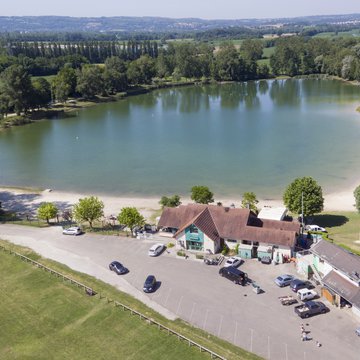 Lac de Vénérieu